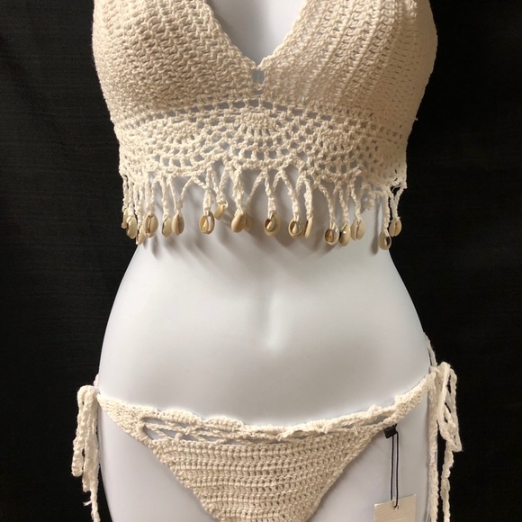 NWT Boohoo Crochet Bikini Shell - Picture 2 of 7